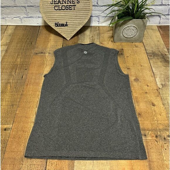 Lululemon gray sleeveless swiftly tech muscle tank shirt - Picture 9 of 11